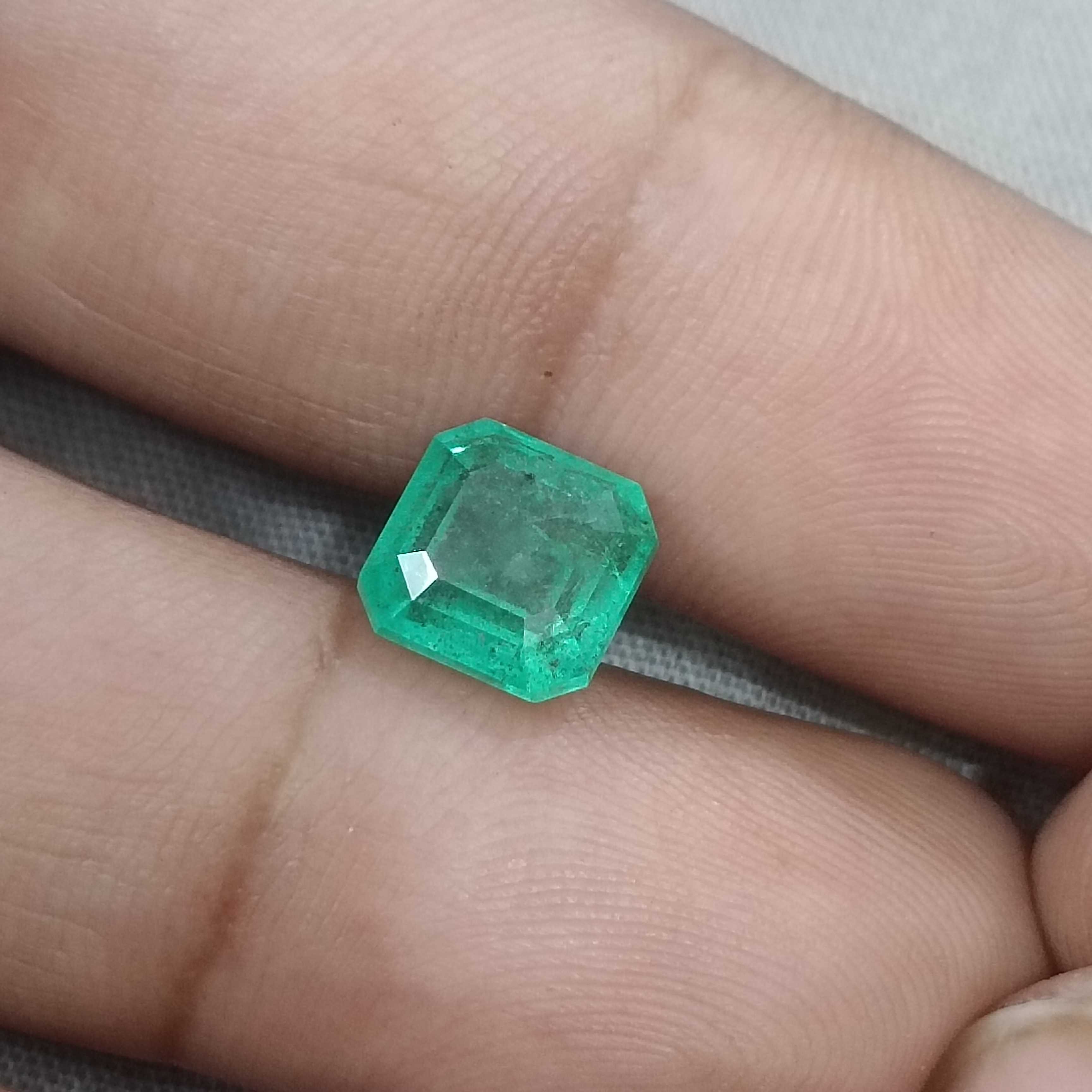 2.80cts GSI certified medium sea green square octagon cut natural emerald stone