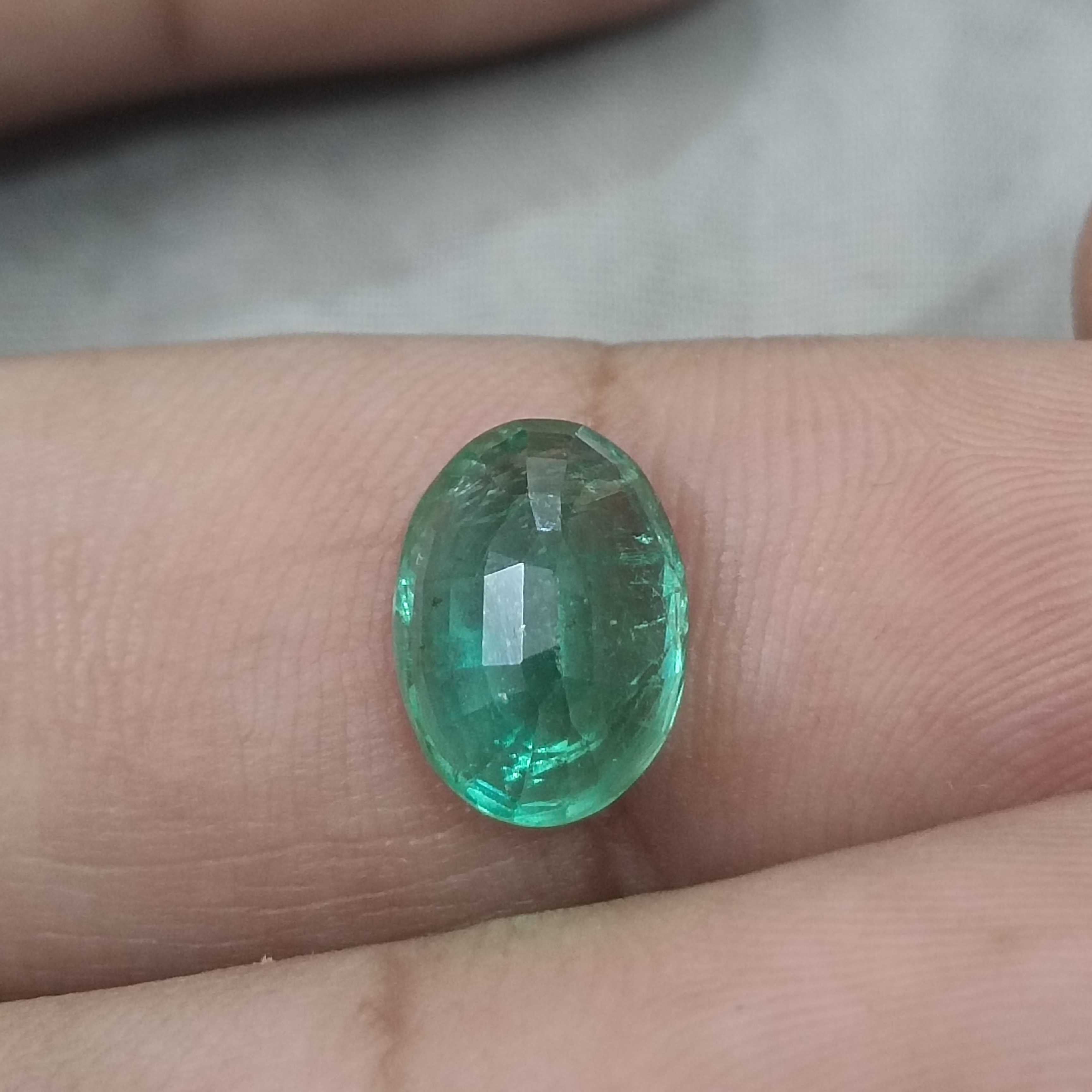 3.62ct GSI (USA) certified lively natural spring green oval Colombian emerald gem