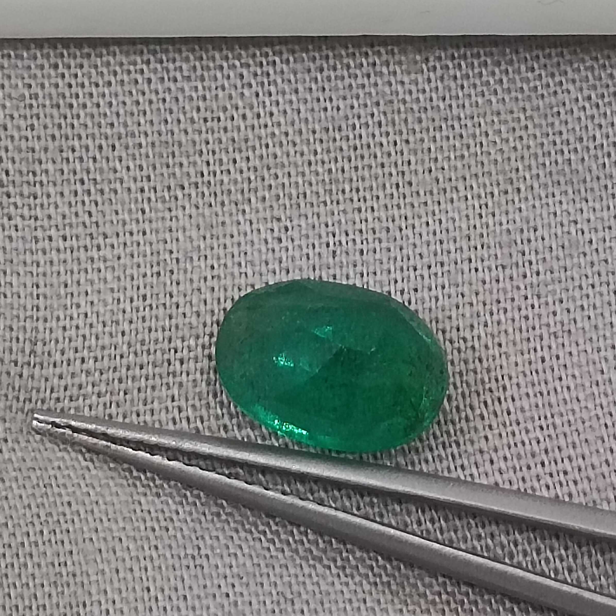 2.39cts USA lab certified deep golden green oval shape emerald 