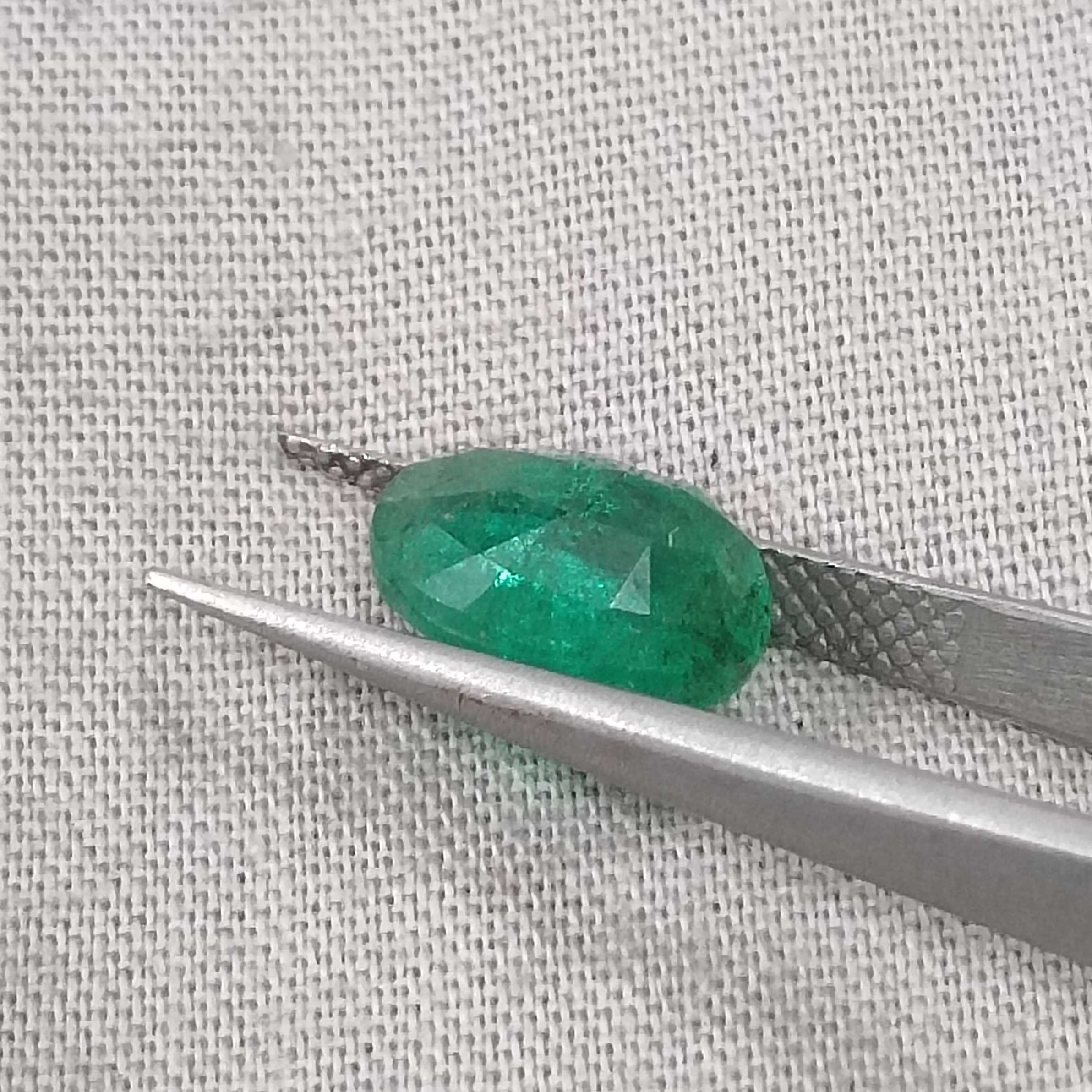 2.39cts USA lab certified deep golden green oval shape emerald 