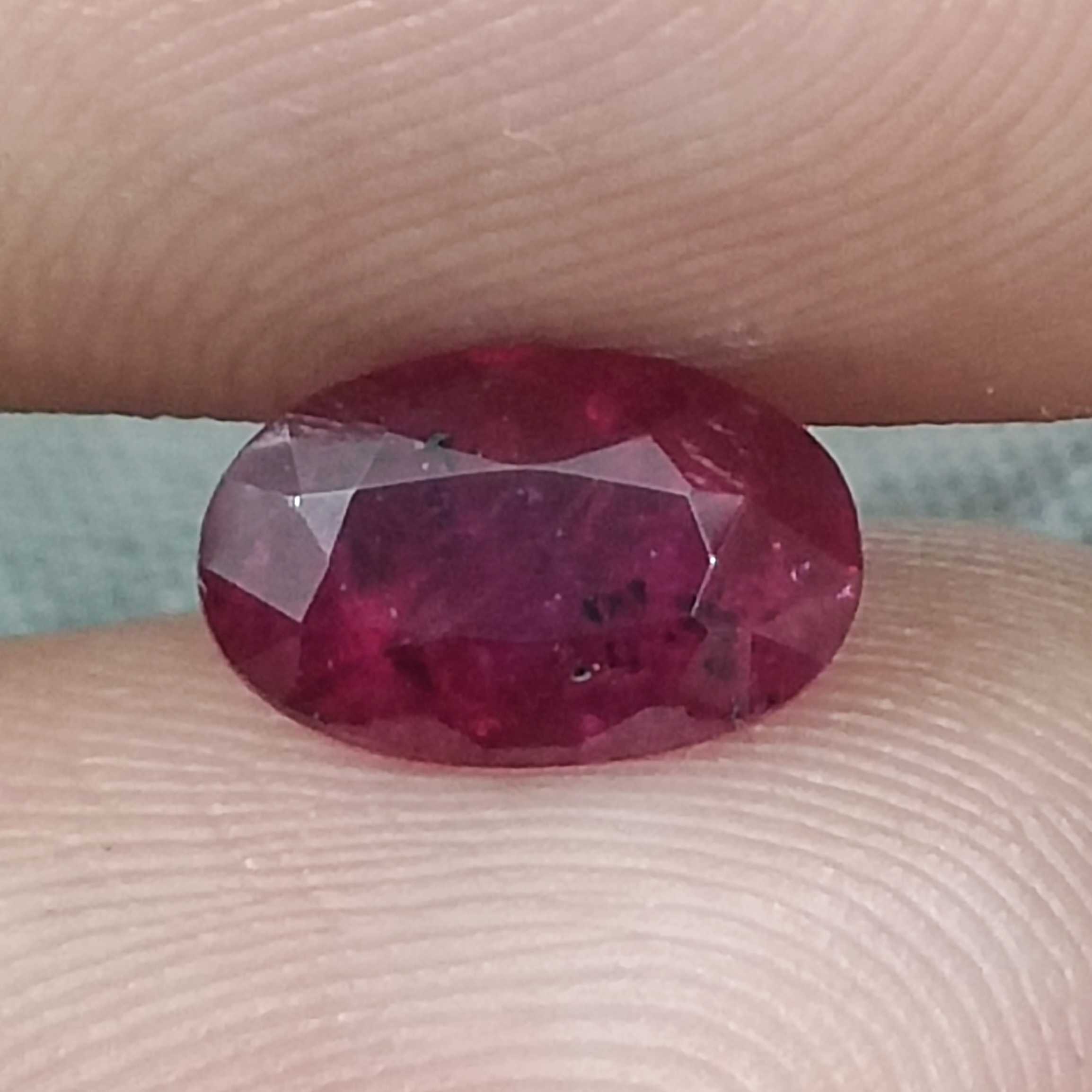 1.48cts GSI certified deep blood color natural oval Mozambique ruby stone /