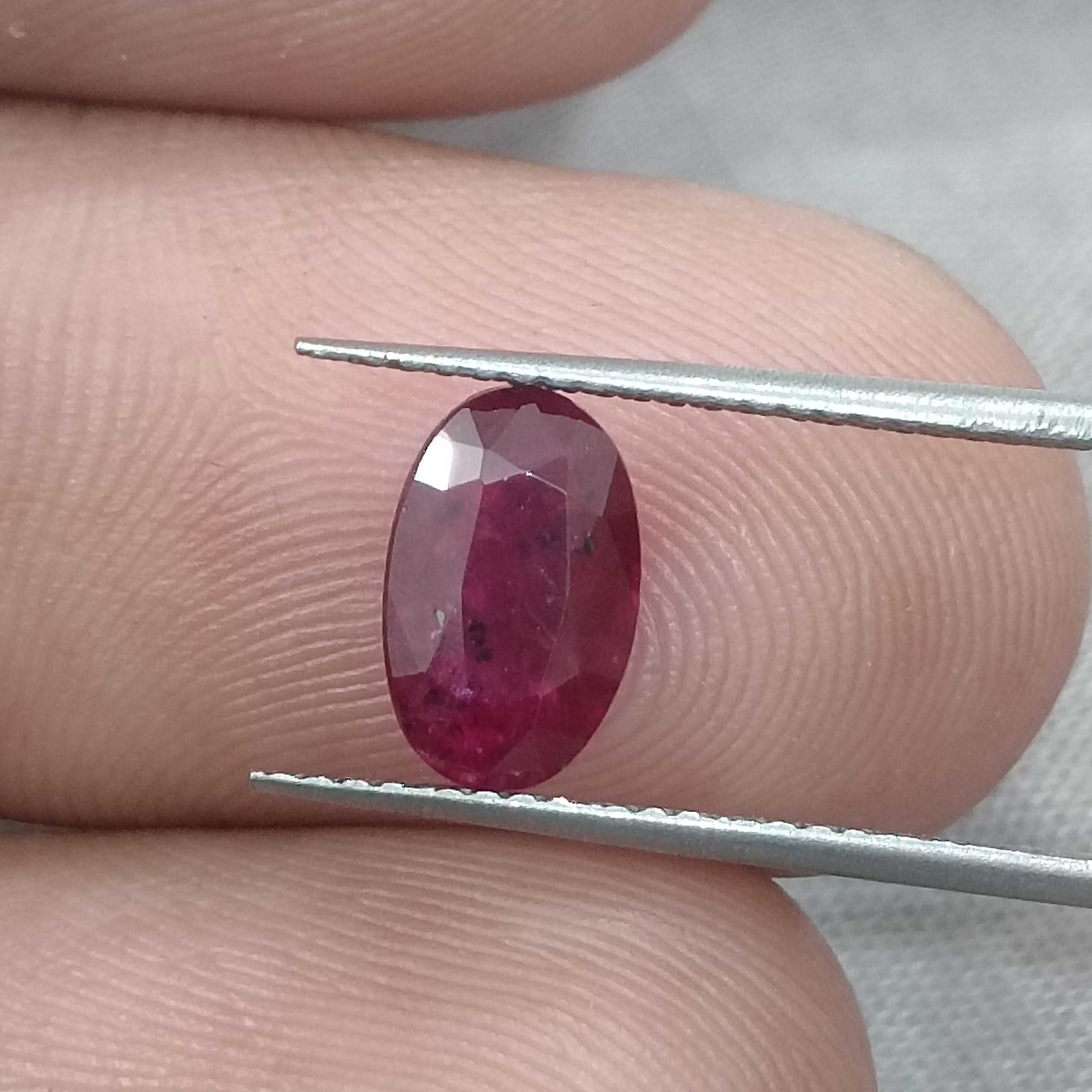 1.48cts GSI certified deep blood color natural oval Mozambique ruby stone 
