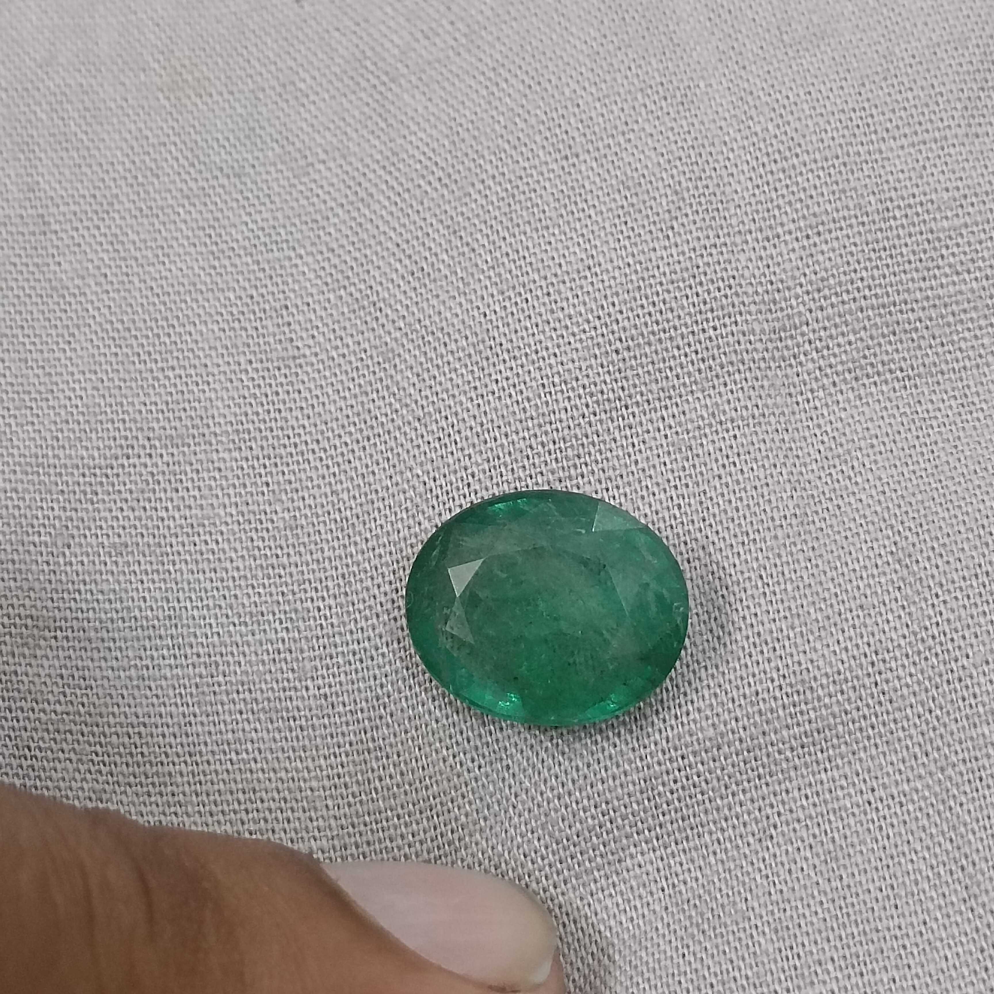 6.30cts certified spring green oval cut natural big size emerald gemstone 