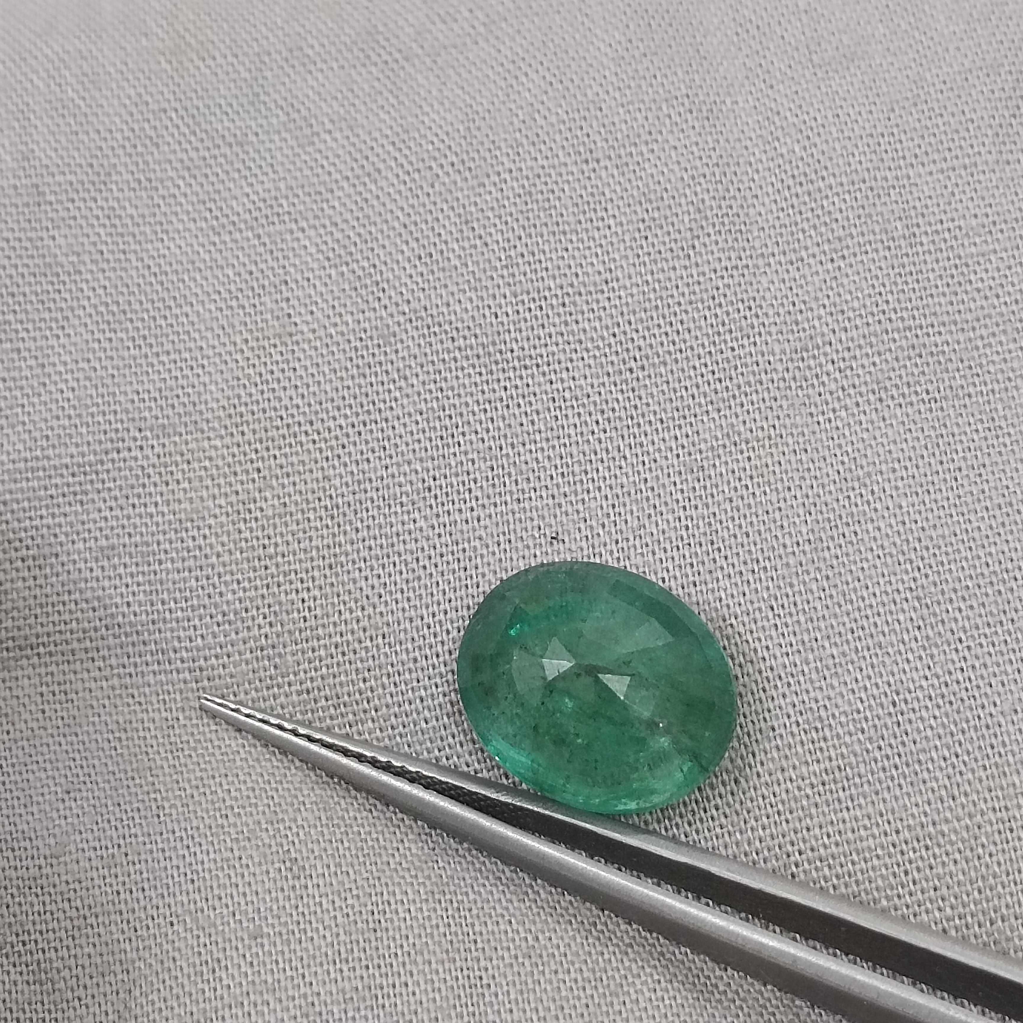 6.30cts certified spring green oval cut natural big size emerald gemstone 