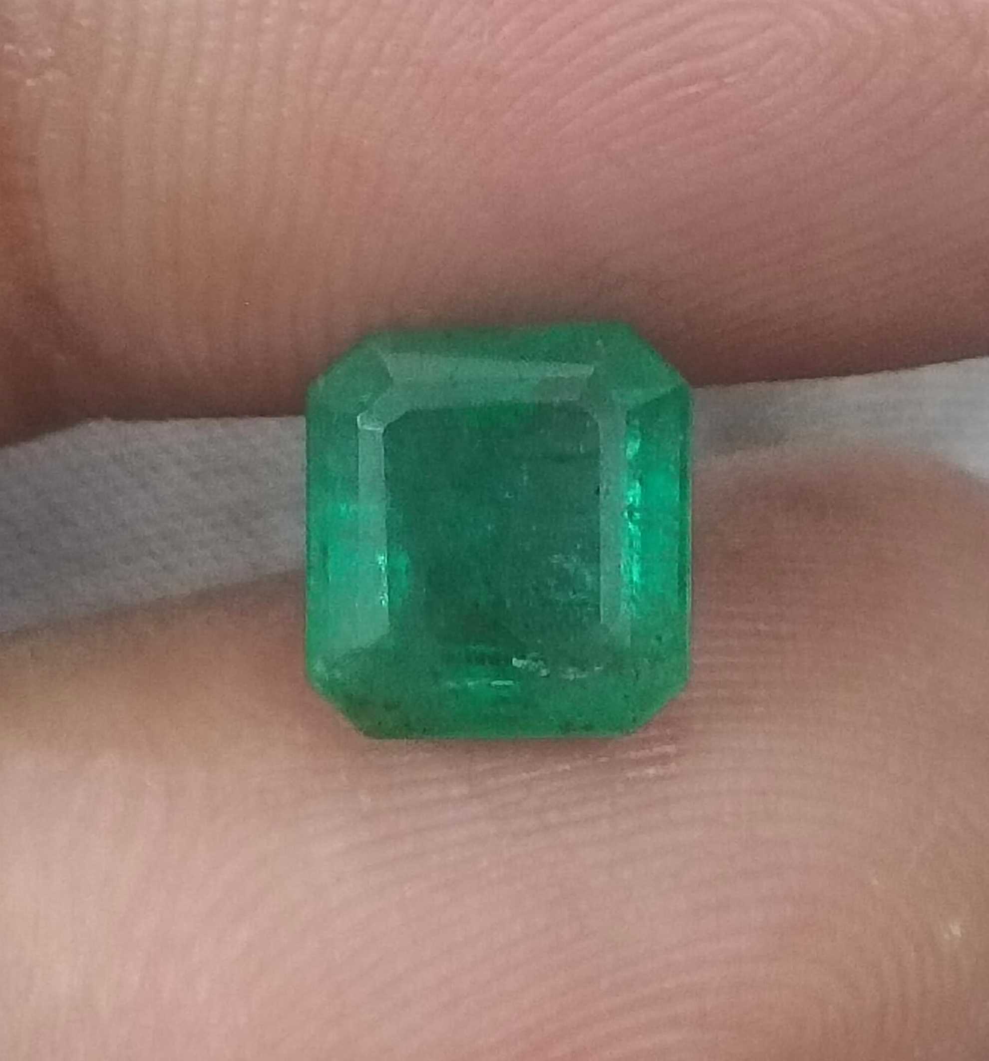 2.24ct GSI Certified Zambian Loose Emerald Minor Oil Gem