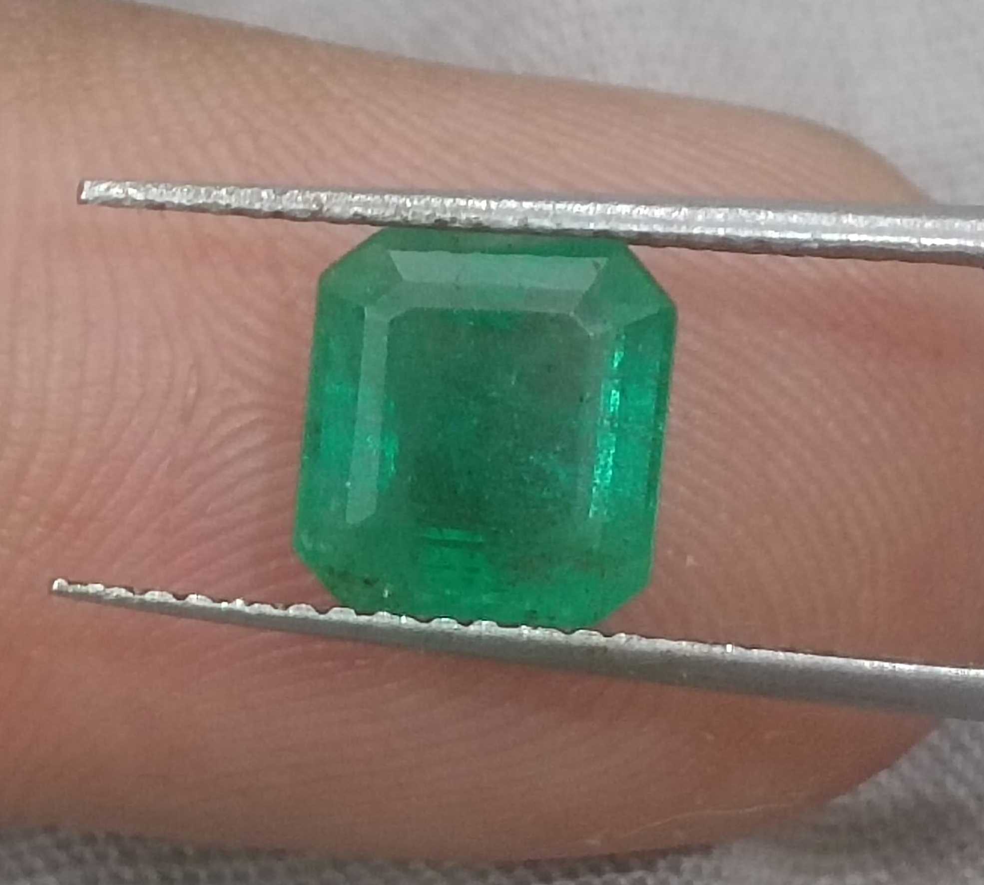 2.24ct GSI Certified Zambian Loose Emerald Minor Oil Gem