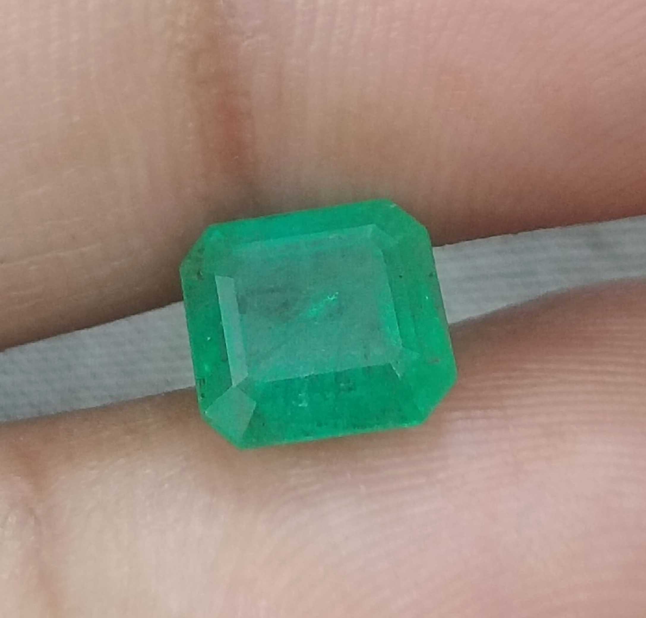 2.24ct GSI Certified Zambian Loose Emerald Minor Oil Gem