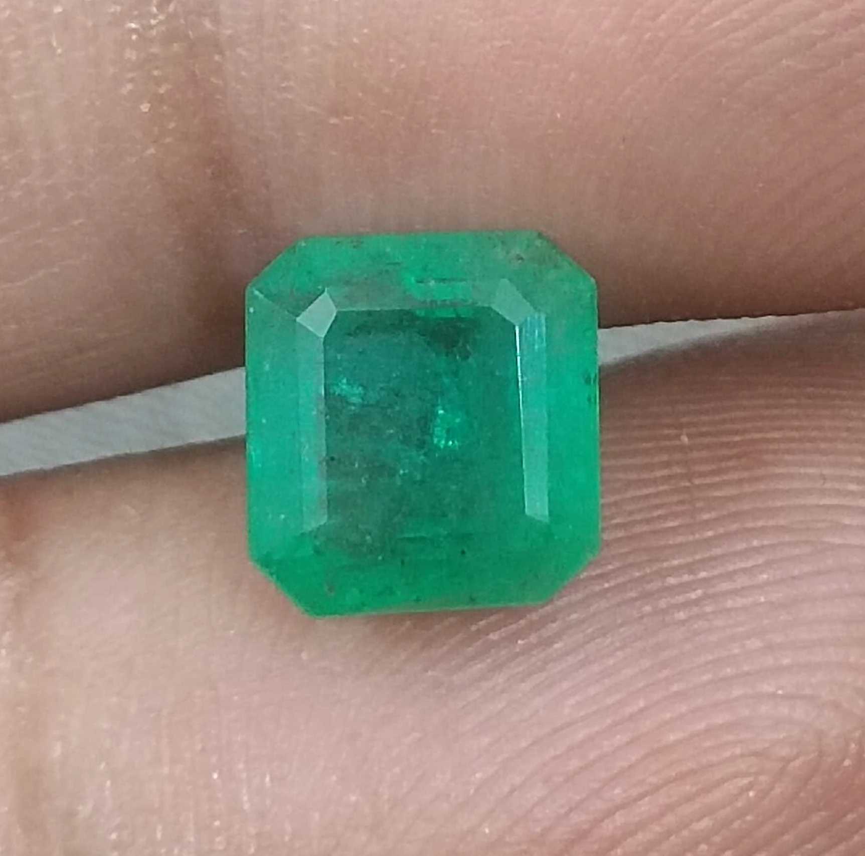 2.24ct GSI Certified Zambian Loose Emerald Minor Oil Gem