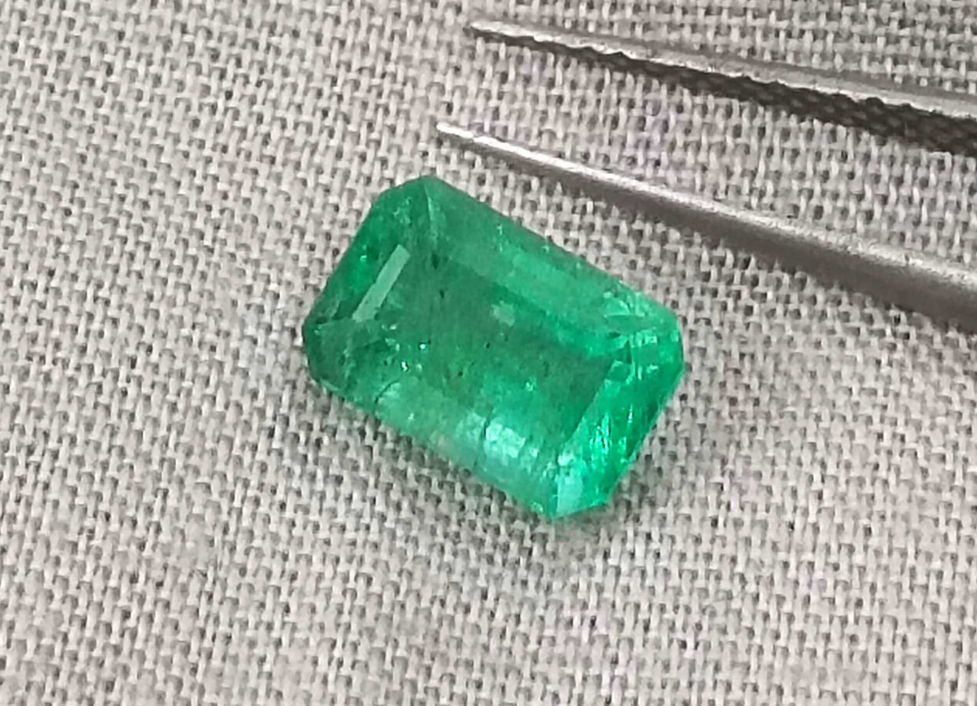 1.81ct GSI Certified Medium Deep Golden Green Emerald Minor Oiled Loose Gemstone 