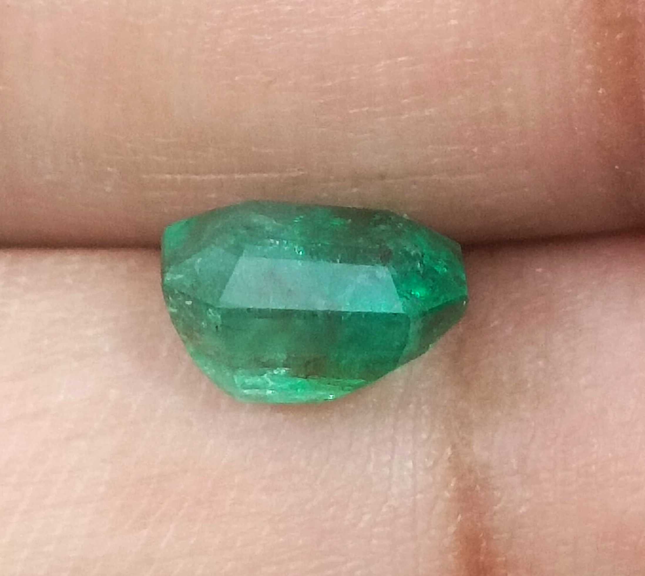 2.36ct GSI Certified Deep Green Emerald Minor Oiled Loose Gemstone 