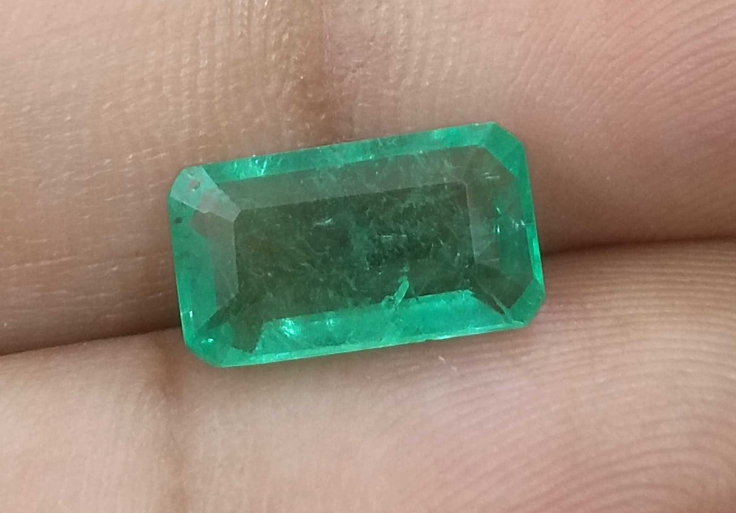 2.74ct GSI Certified Medium Green Zambian Emerald Minor Oiled Loose Gemstone 