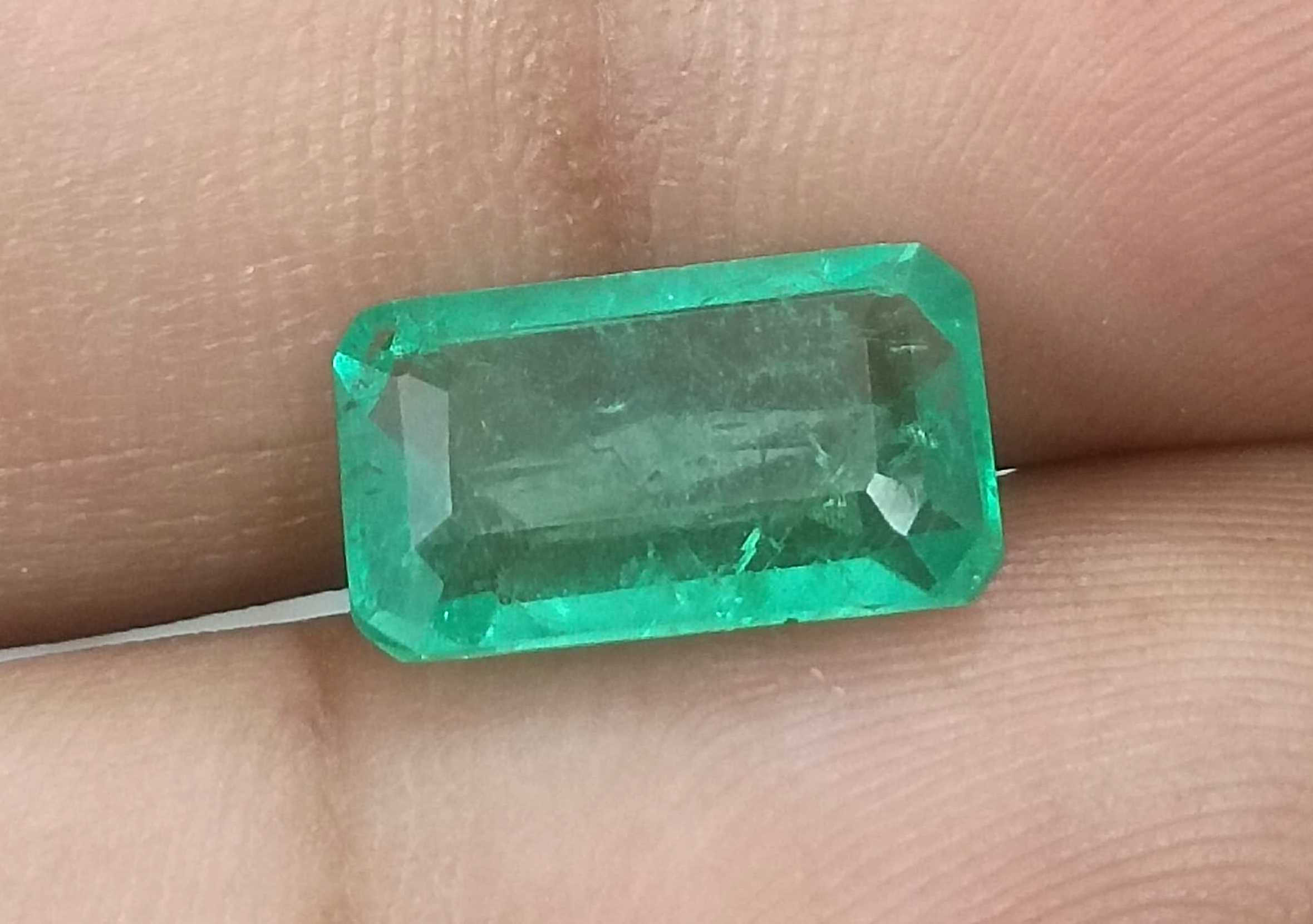 2.74ct GSI Certified Medium Green Zambian Emerald Minor Oiled Loose Gemstone 