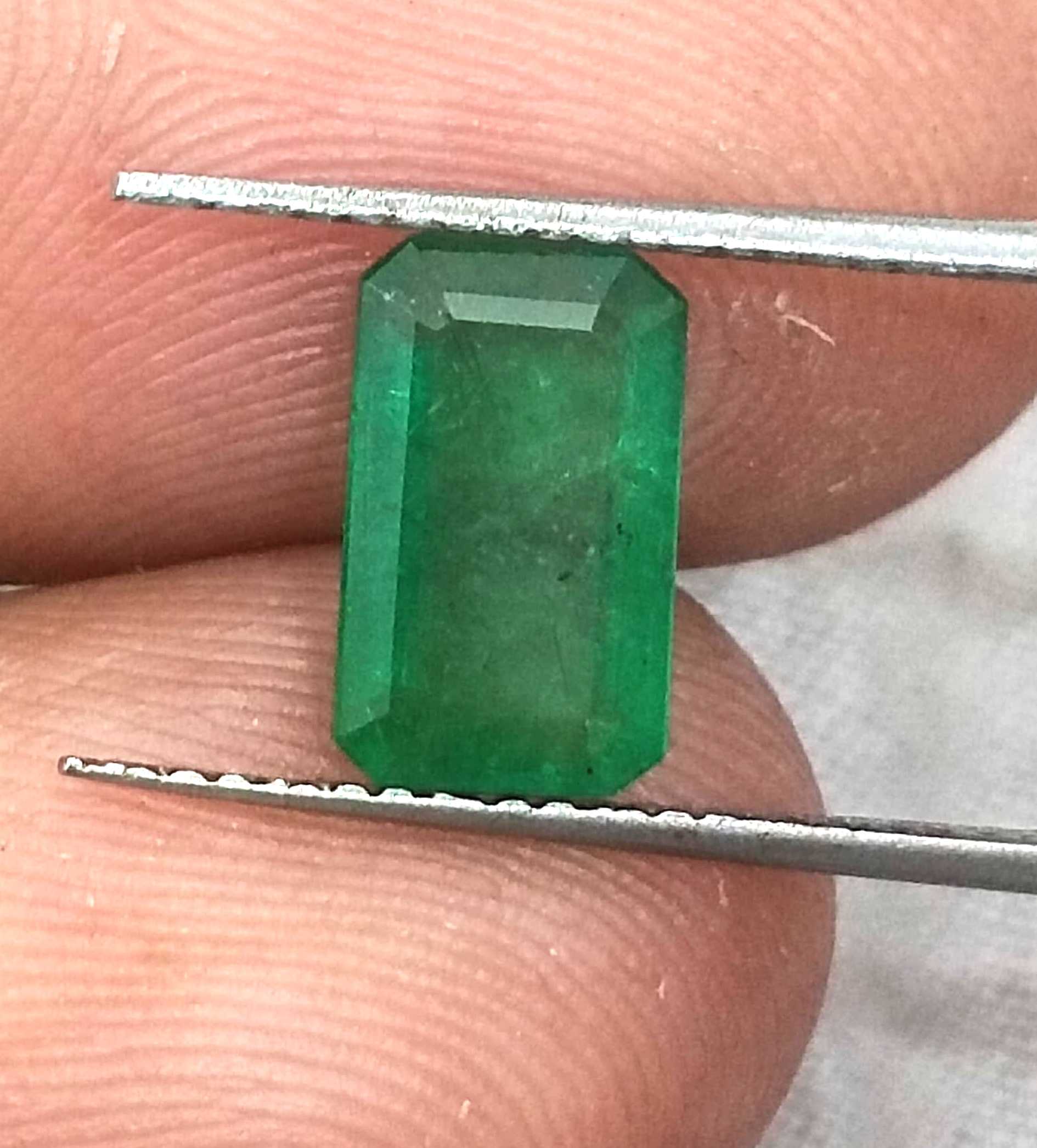 1.66ct GSI Certified Vivid Deep Green Emerald Cut Swat Emerald 