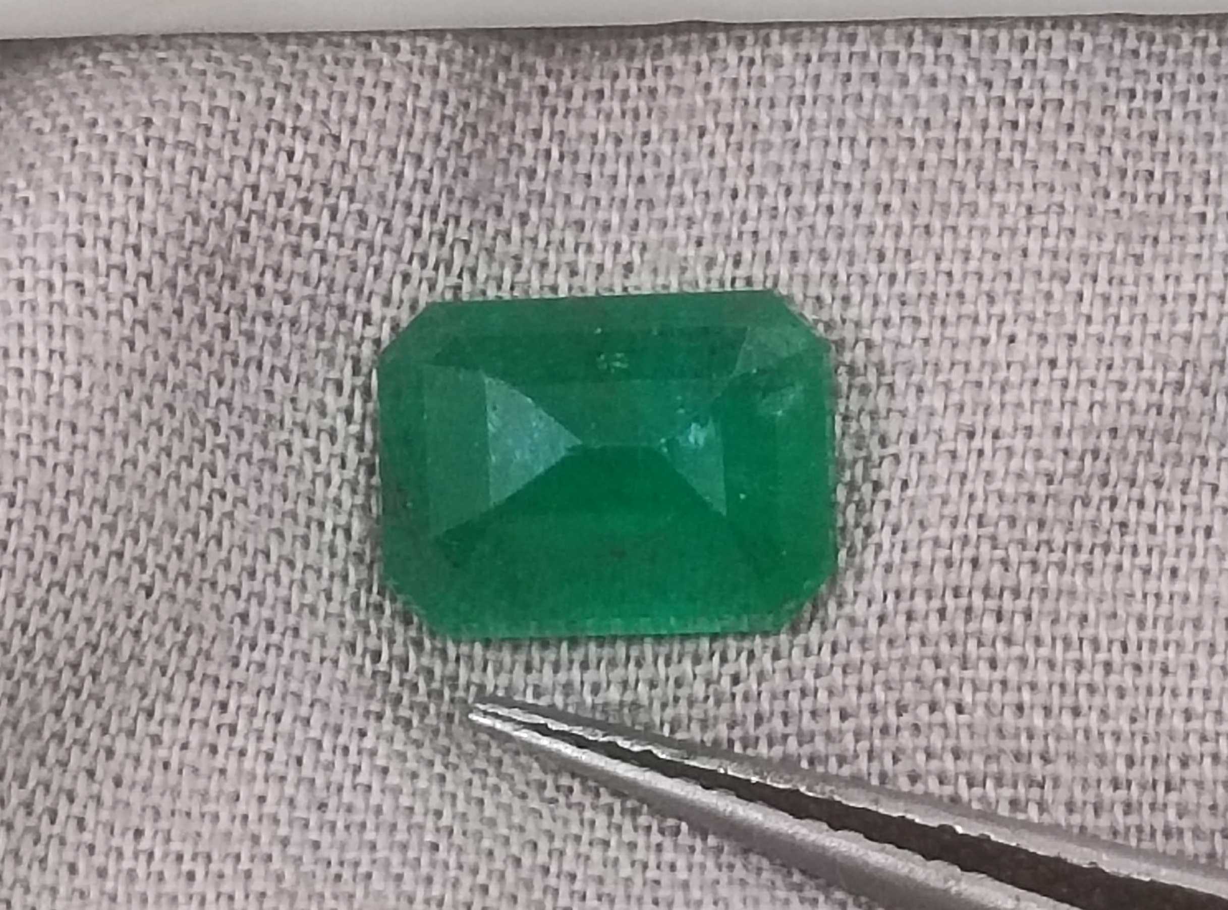 2.20ct GSI Certified Deep Velvet Green Emerald Cut Zambian Emerald 