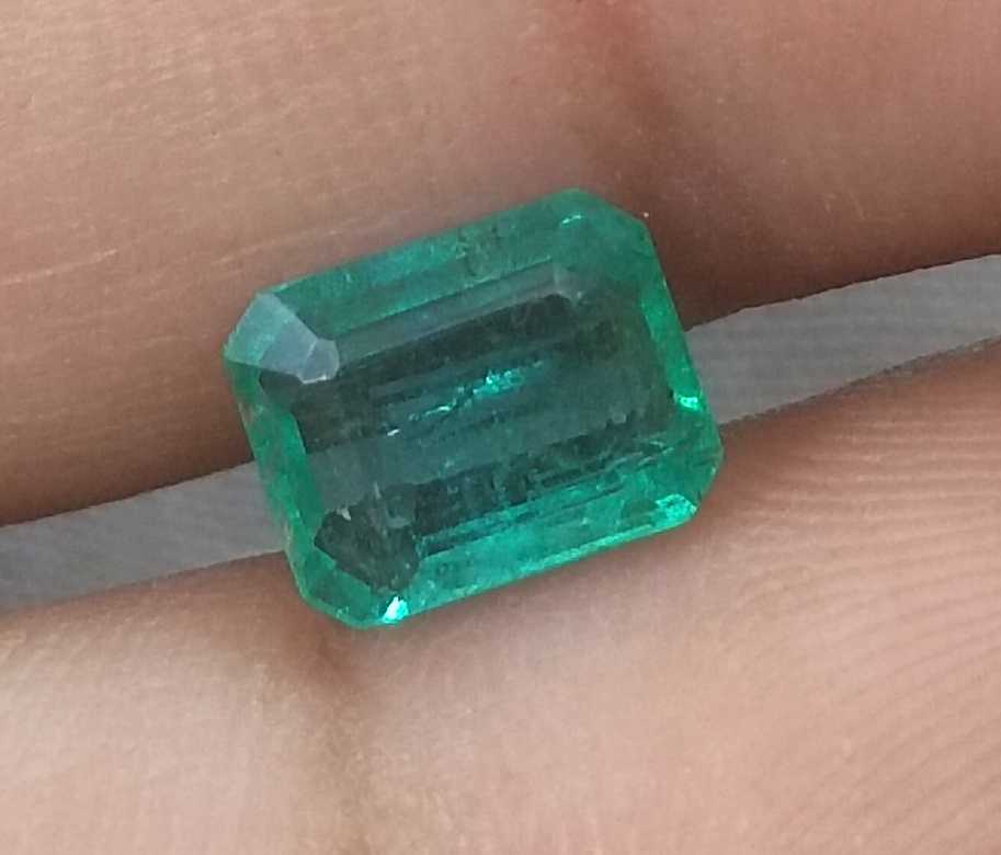 1.39ct GSI USA Certified Medium Green Emerald Cut Zambian Emerald 