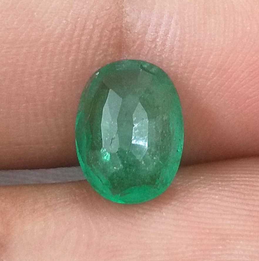 2.34ct Oval Cut GSI USA Certified Bright Spring Green Emerald 