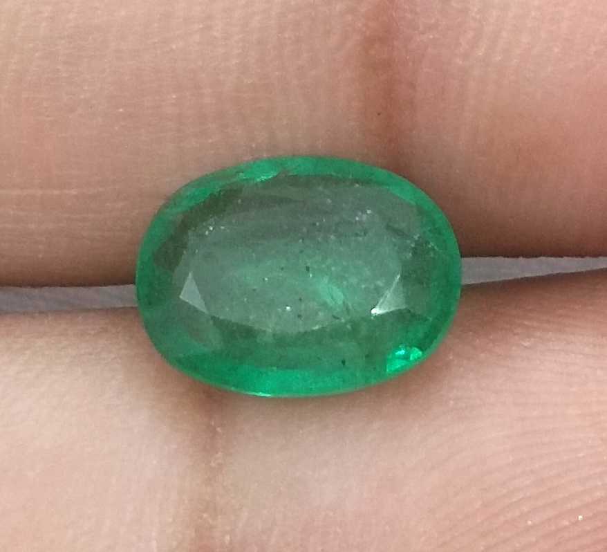 2.34ct Oval Cut GSI USA Certified Bright Spring Green Emerald 
