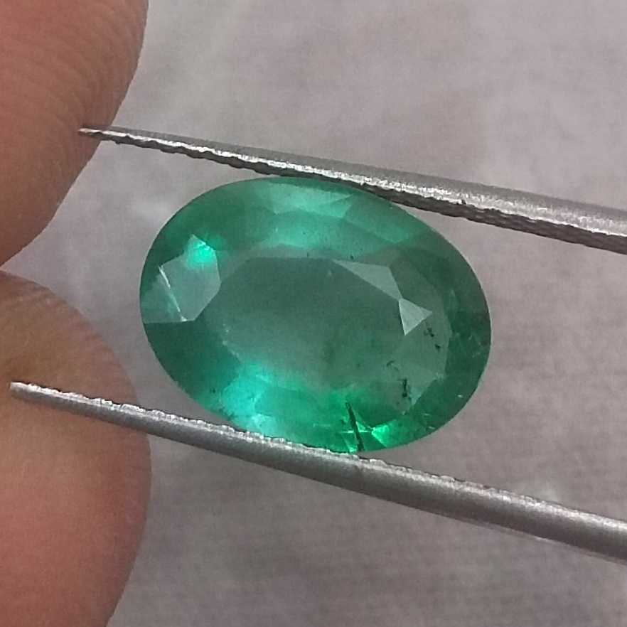 1.98ct GSI Certified Medium Green Oval Cut Natural Zambian Emerald /