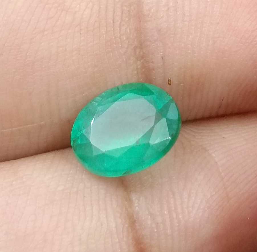 2.47ct GSI USA Certified Medium Pure Green Oval Cut Zambian Emerald 