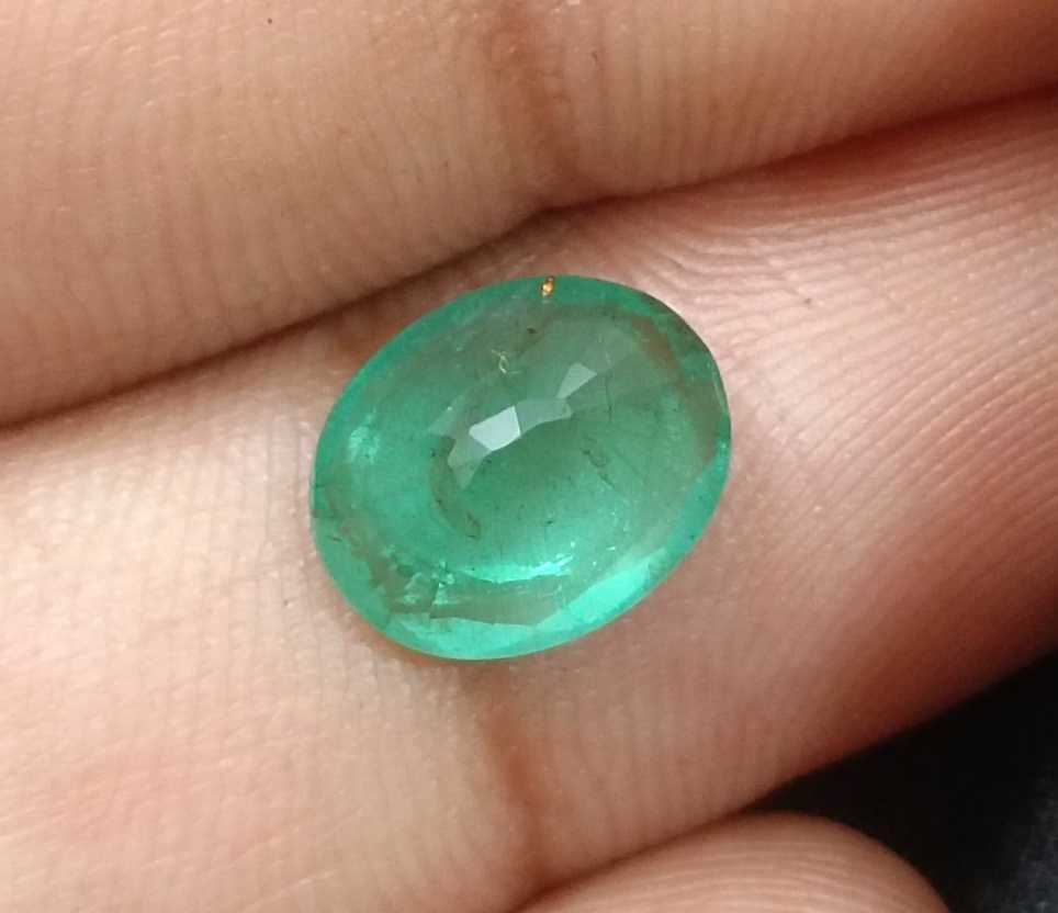 2.47ct GSI USA Certified Medium Pure Green Oval Cut Zambian Emerald 