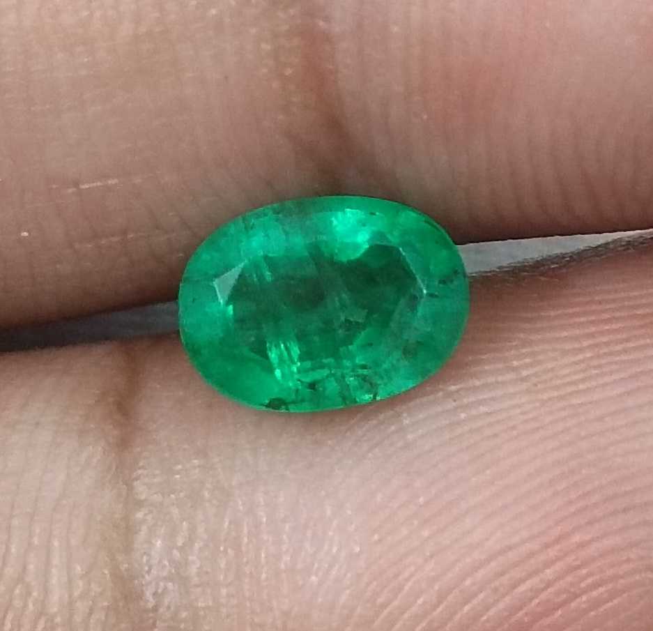 1.33ct GSI Certified Oval Cut Natural Swat Emerald 