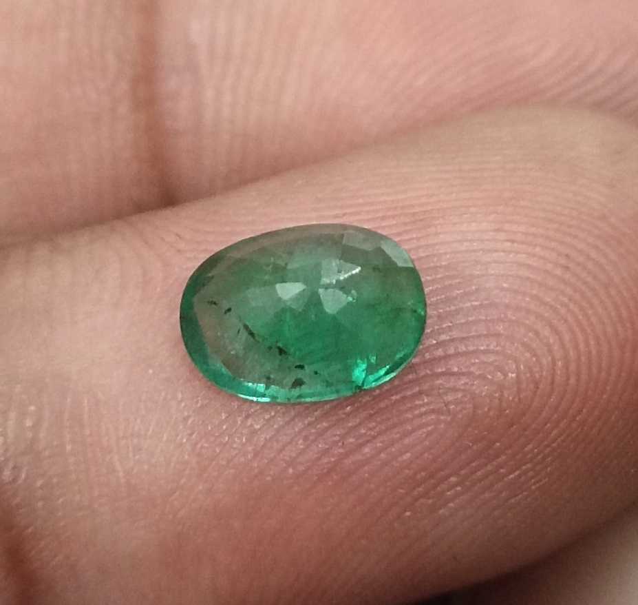 1.33ct GSI Certified Oval Cut Natural Swat Emerald 