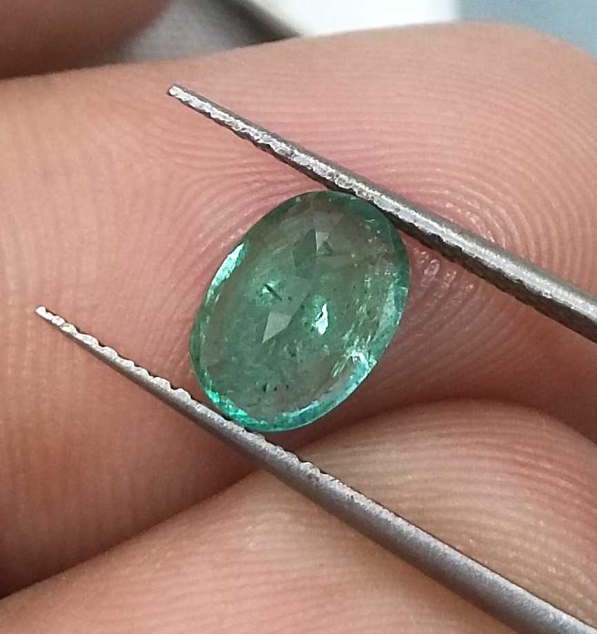1.38ct GSI USA Certified Shamrock Green Oval cut Zambian Emerald 