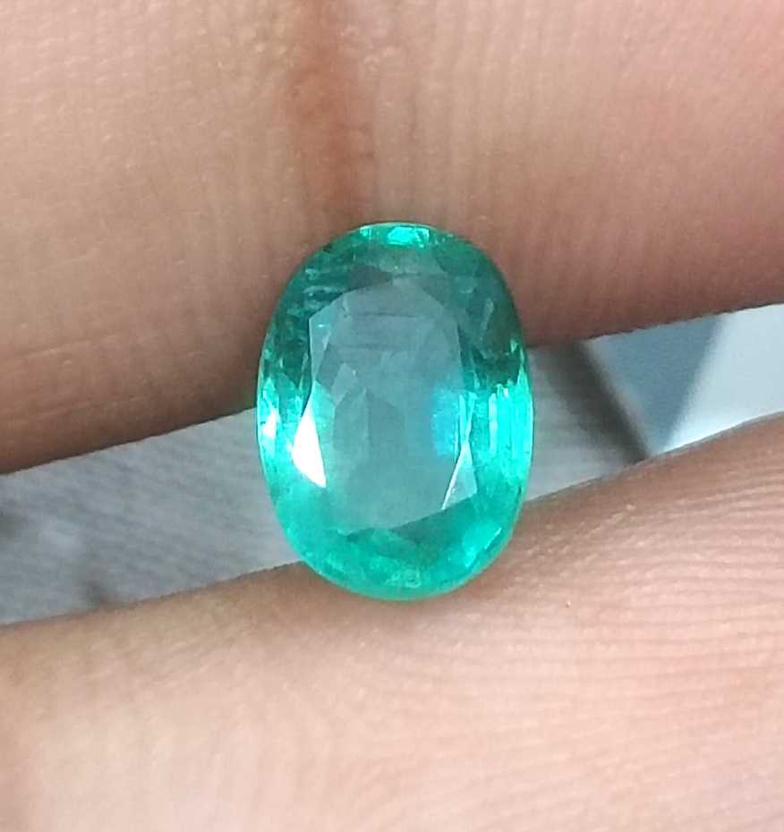 1.26ct GSI USA Certified Medium Light Green Oval Cut Natural Zambian Emerald 