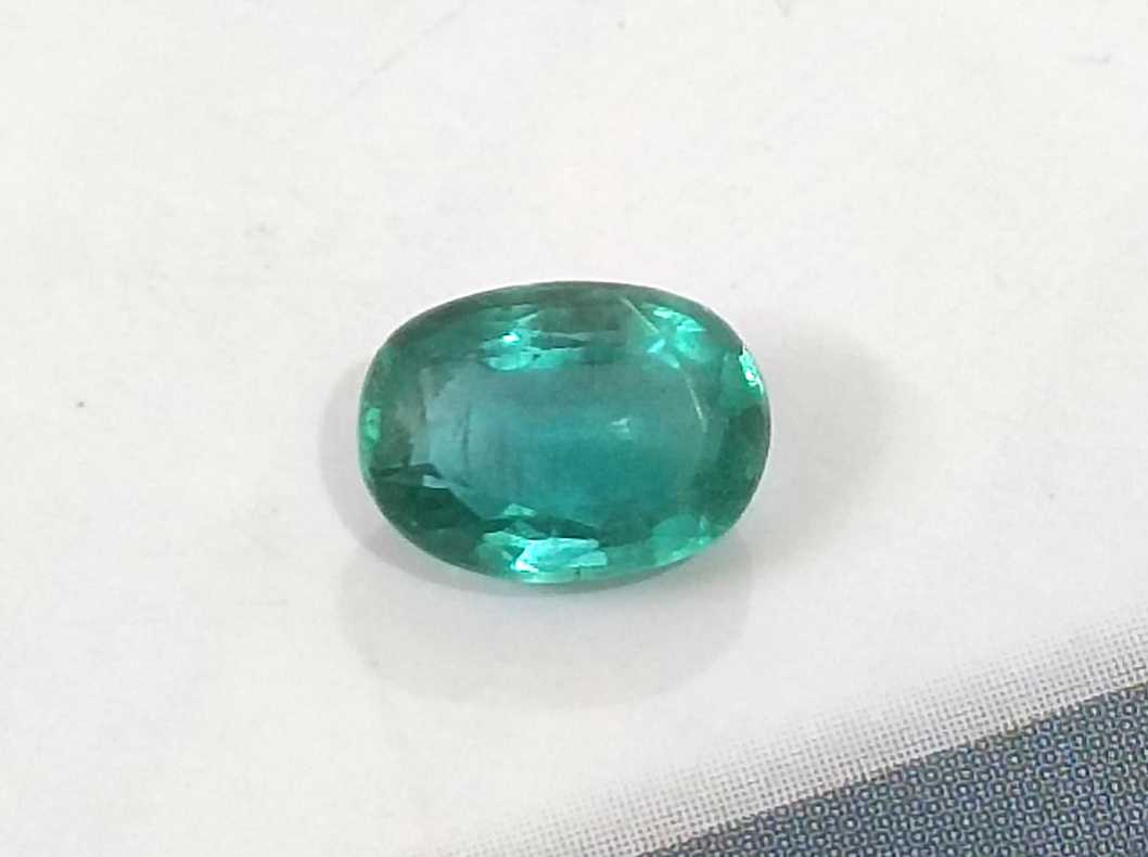 1.26ct GSI USA Certified Medium Light Green Oval Cut Natural Zambian Emerald 