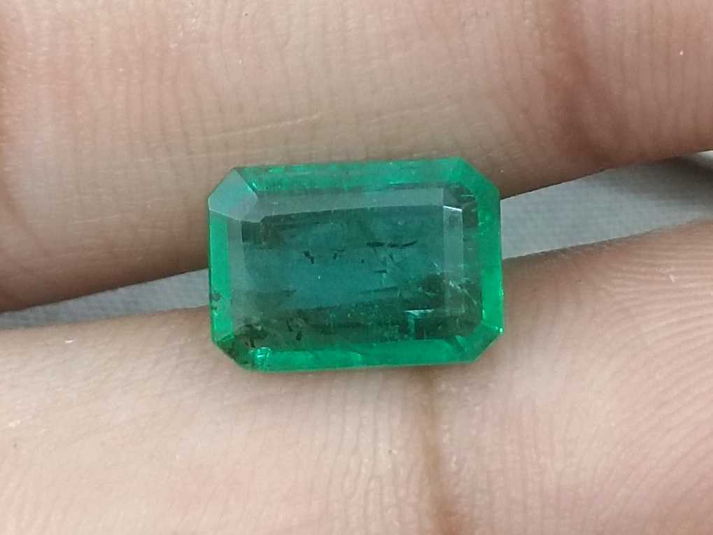 2.73ct GSI USA certified medium deep spring green octagon Zambian emerald