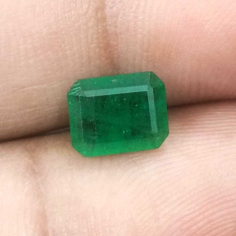 GSI certified 1.50ct emerald cut natural deep spring green Zambian emerald /