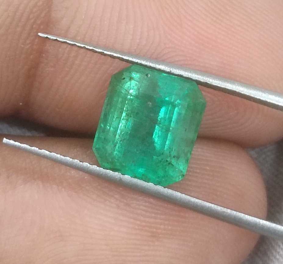 Gsi certified 3.52ct medium sea green emerald cut Zambian emerald 