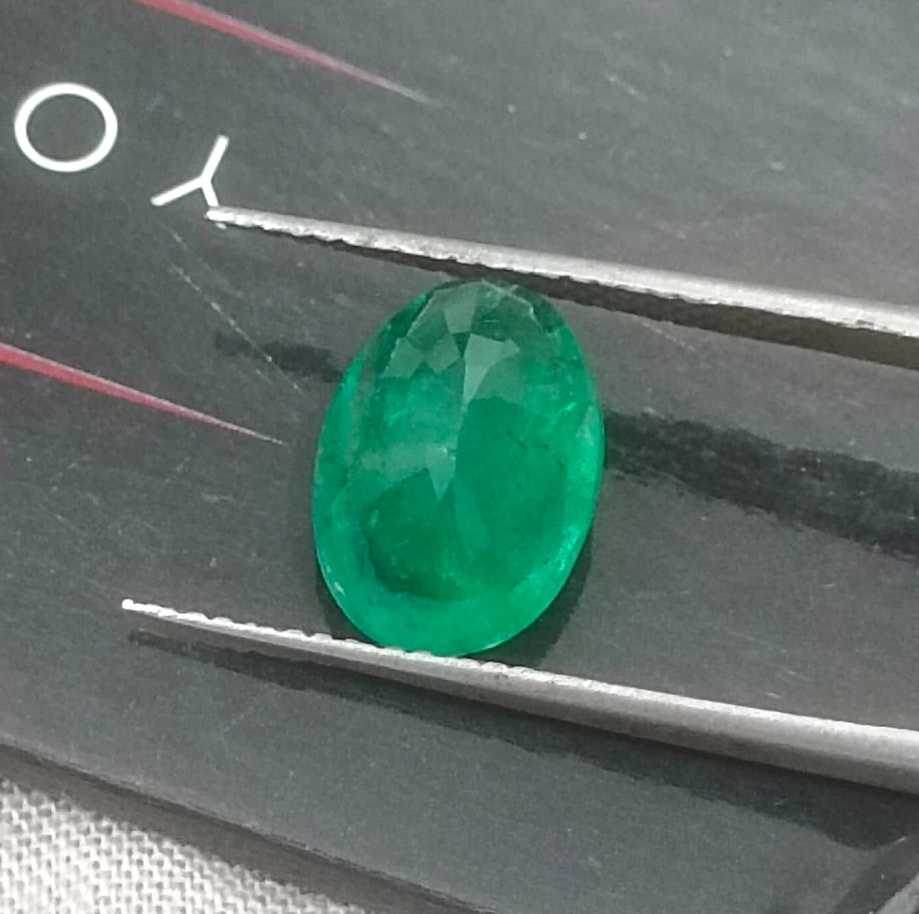 2.41ct GSI certified deep green oval cut Zambian emerald 