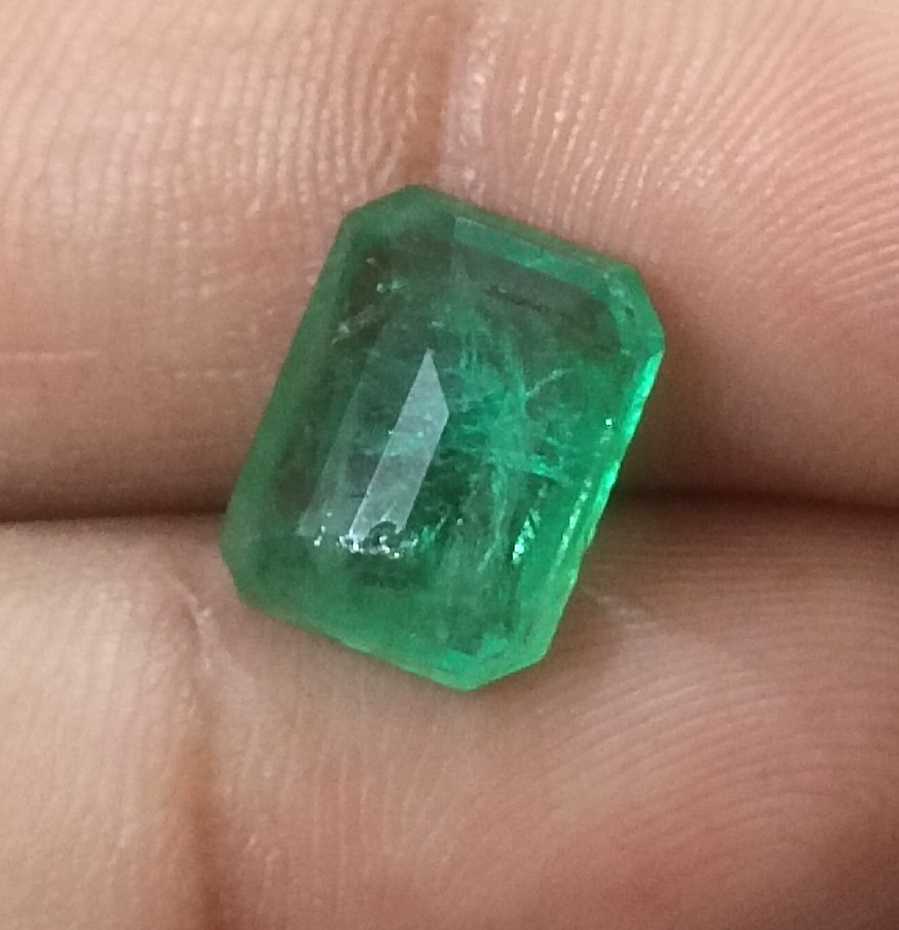 3.94ct GSI certified medium green emerald cut Zambian emerald 