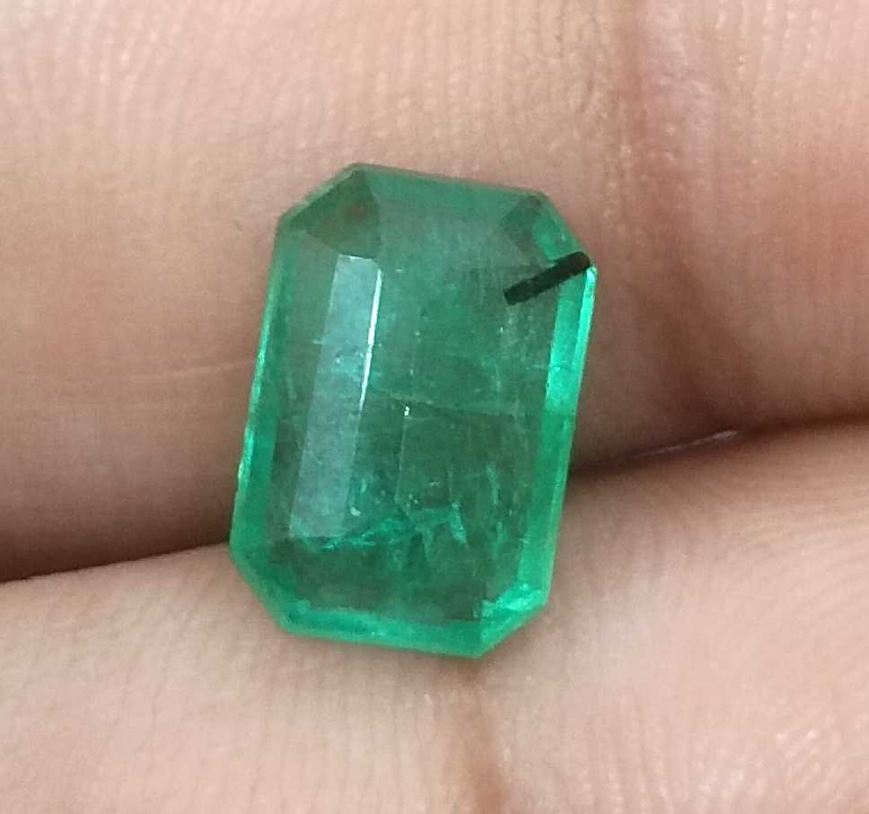 2.78ct GSI certified medium grass green emerald cut Zambian emerald 