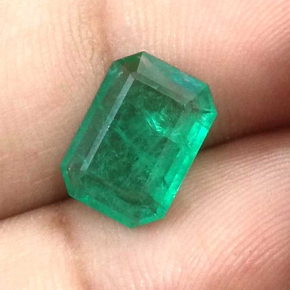 2.82ct GSI certified medium bright green emerald cut Zambian emerald /