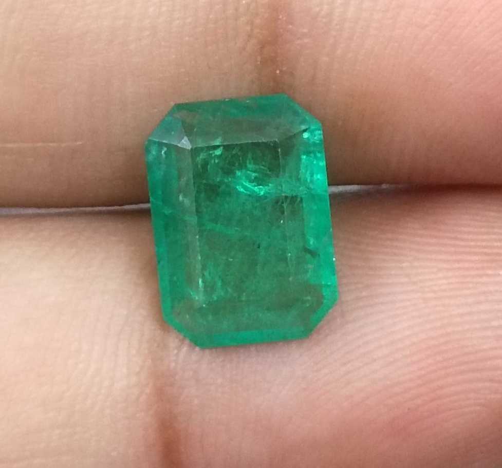 2.82ct GSI certified medium bright green emerald cut Zambian emerald 