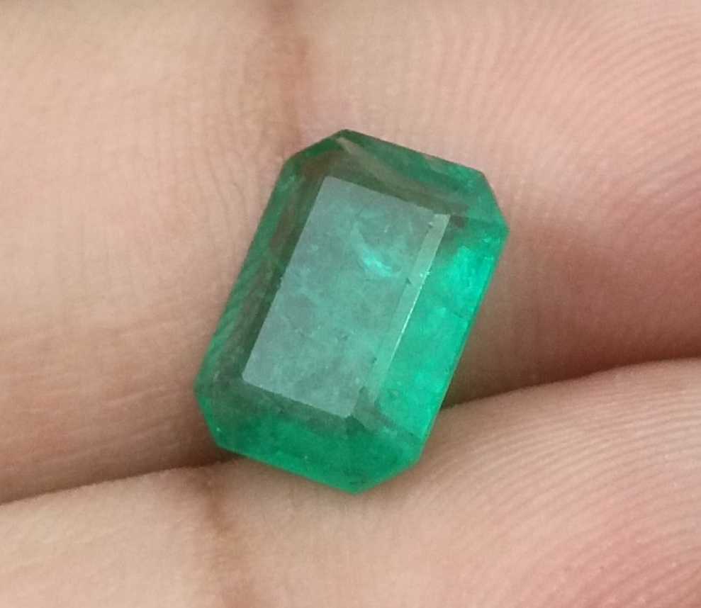 2.82ct GSI certified medium bright green emerald cut Zambian emerald 
