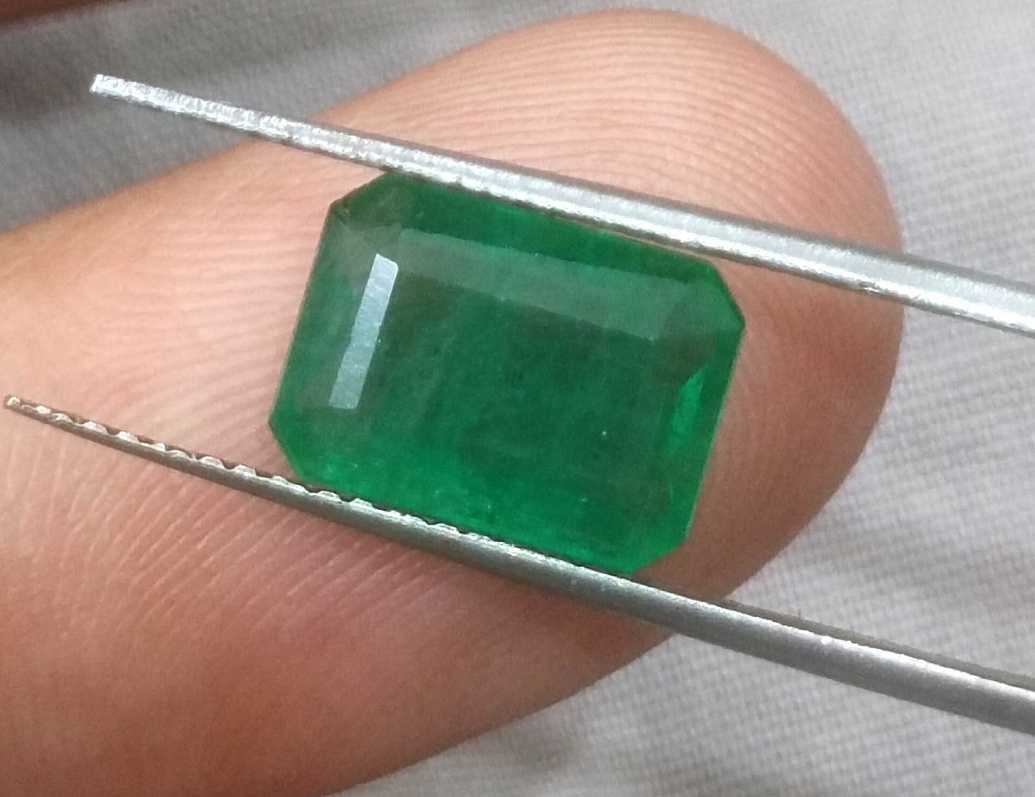 2.72ct GSI certified medium deep green emerald cut Zambian Emerald 