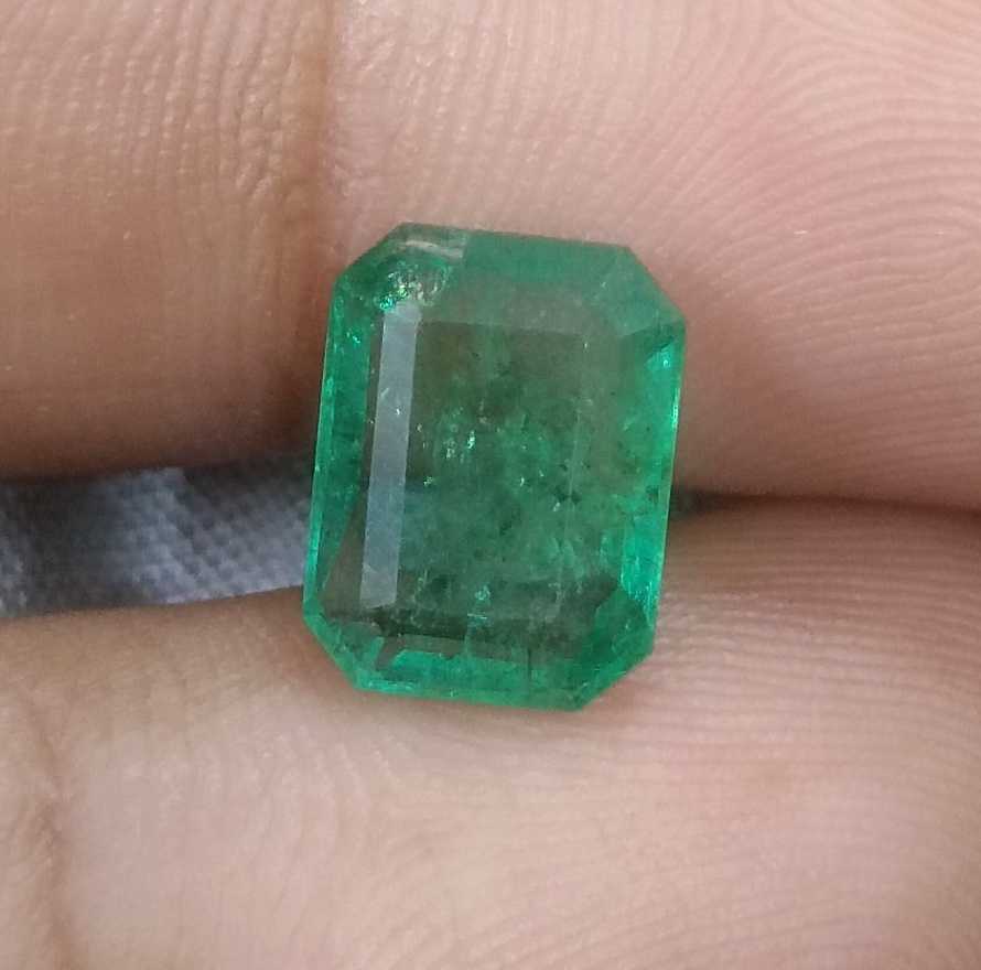 2.91ct GSI certified medium green emerald cut Zambian emerald 