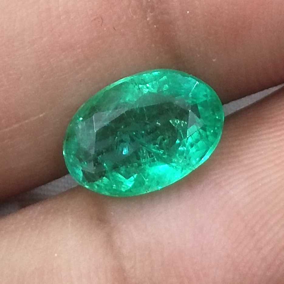 2.57ct GSI certified neon green oval cut Zambian emerald /