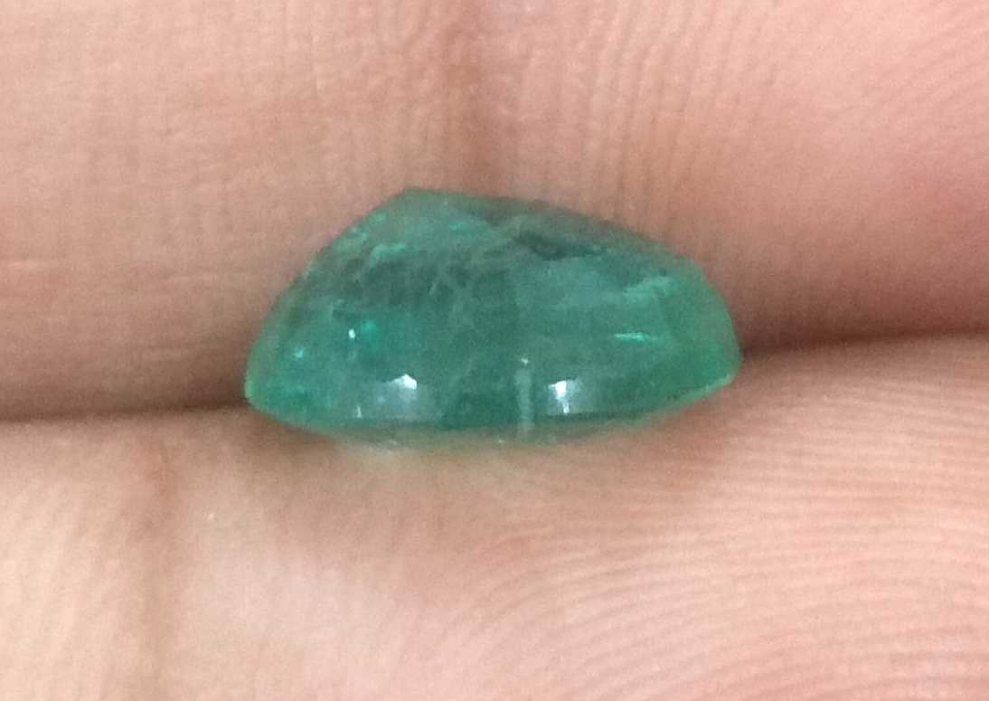3.29ct GSI certified medium Light green oval cut Zambian emerald 