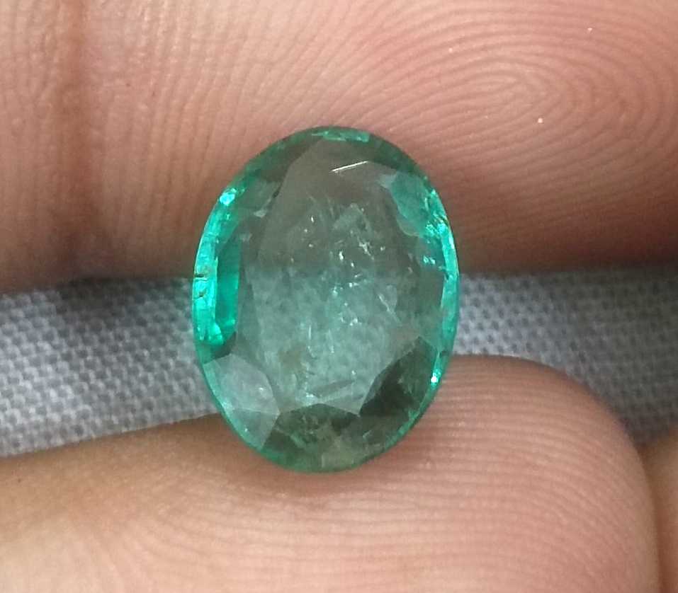 2.74ct GSI USA certified oval cut Zambian Emerald 
