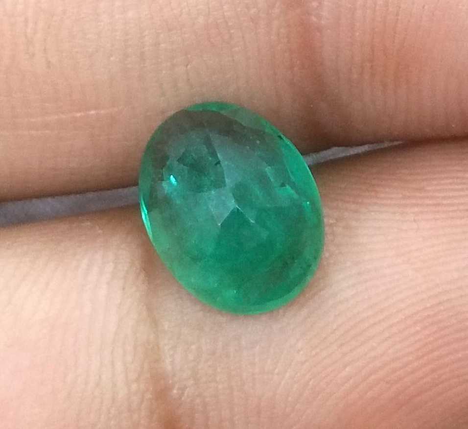 2.52ct GSI USA certified oval cut Zambian emerald 