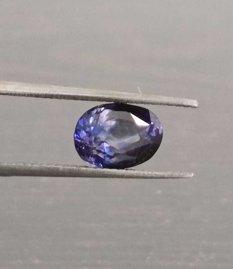 1.58cts USA certified natural non heated shiny deep dark blue oval mix sapphire 