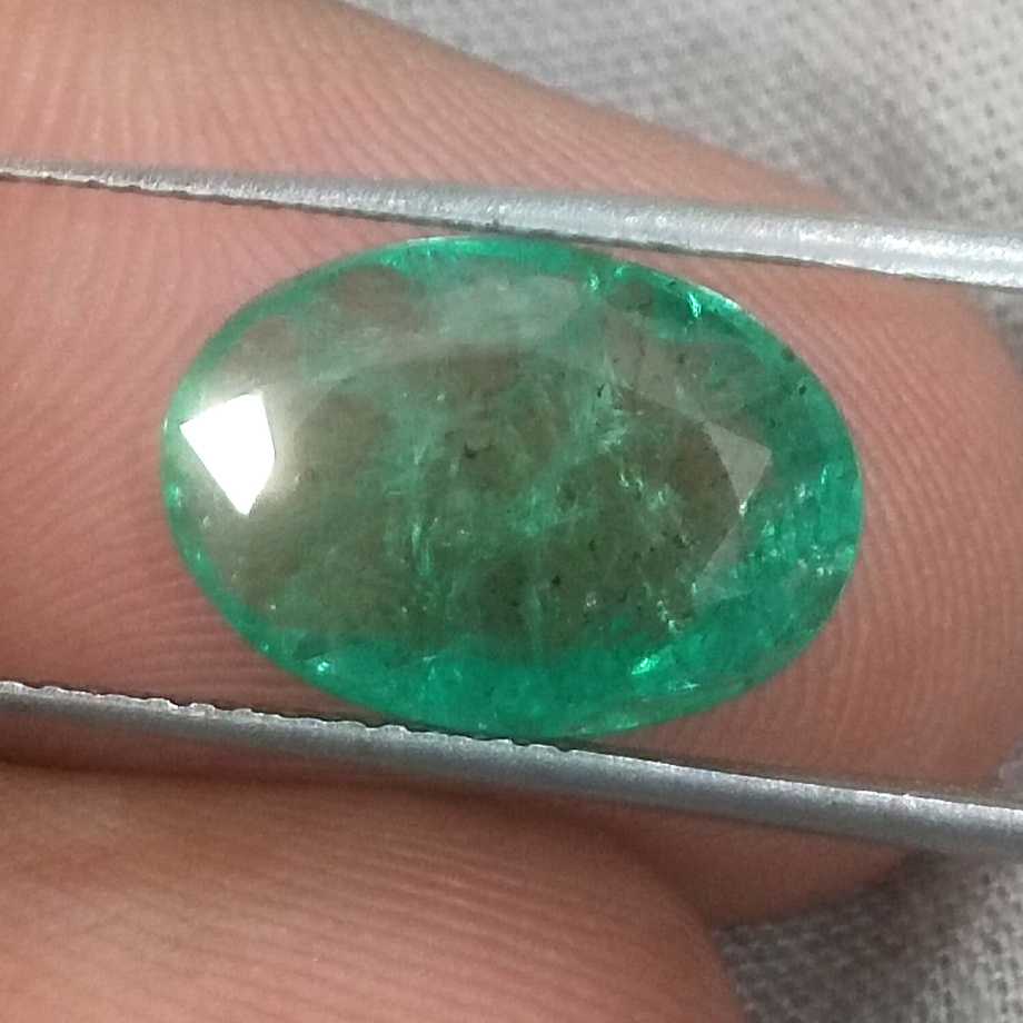 4.52ct GSI USA certified oval cut Zambian emerald /