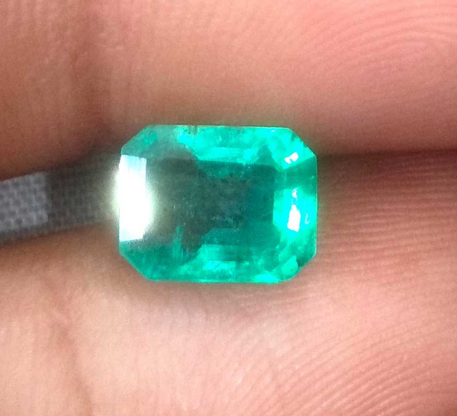 2.03ct GSI USA certified emerald cut Pastel green emerald