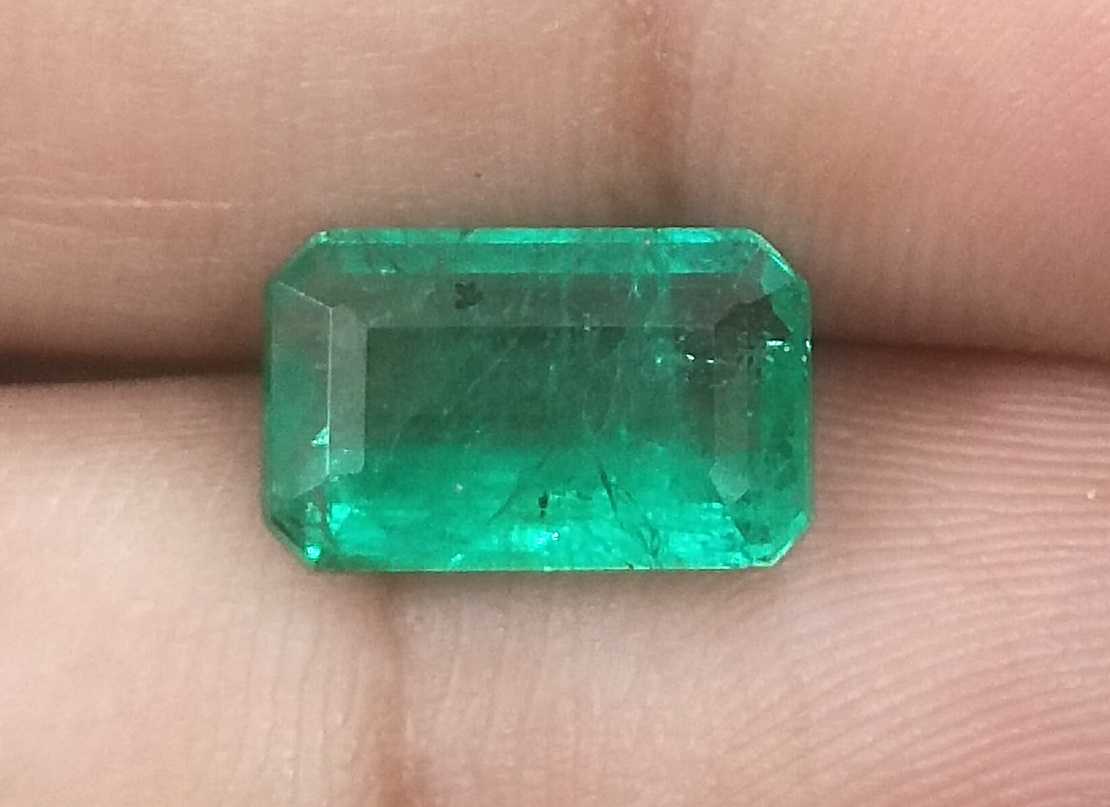 2.99ct GSI certified emerald cut Colombian emerald 