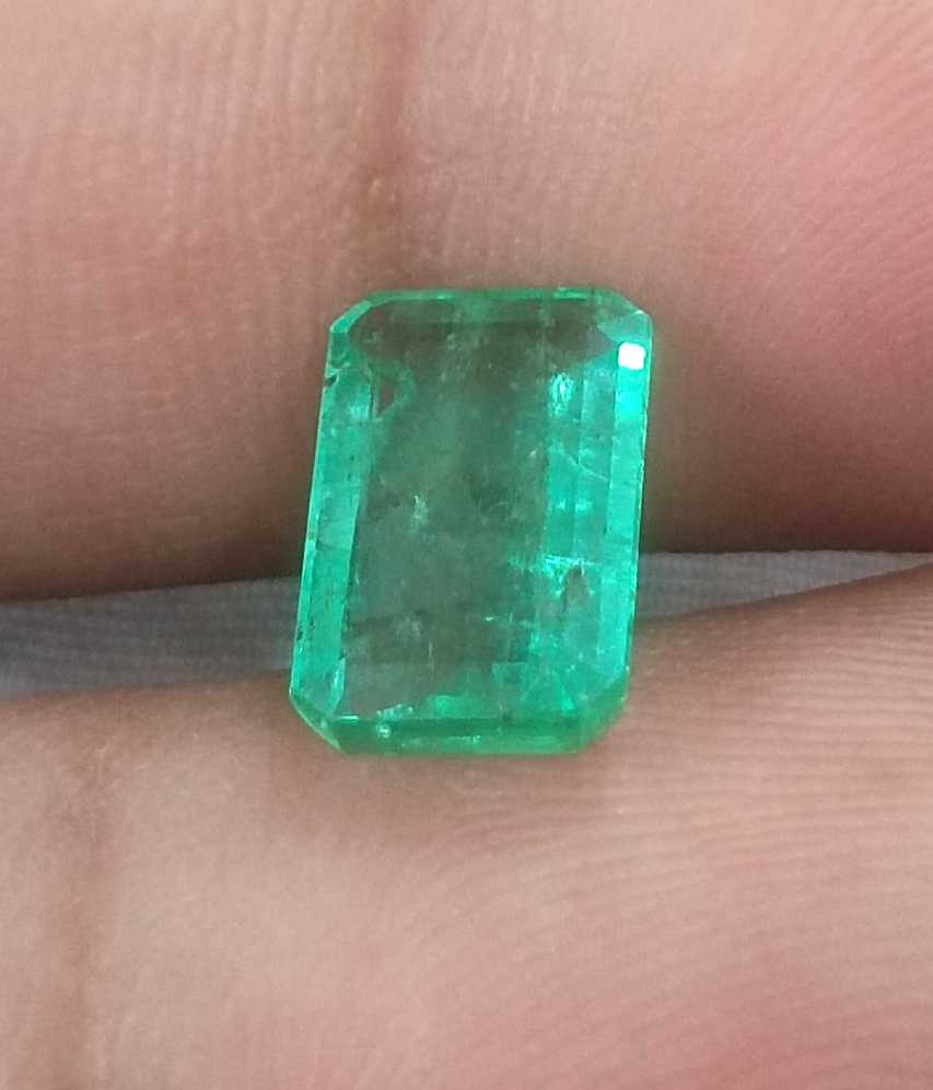 2.05ct GSI certified medium Light green Panjshir Emerald emerald cut