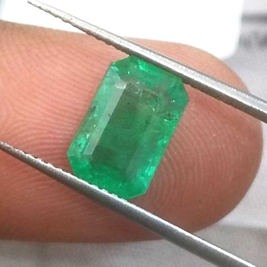 2.27ct GSI certified medium green emerald cut Panjshir Emerald /